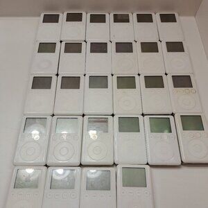 1X  Apple iPod Classic 3rd Generation 10GB 15GB 20GB 30GB 40GB W/ accessories